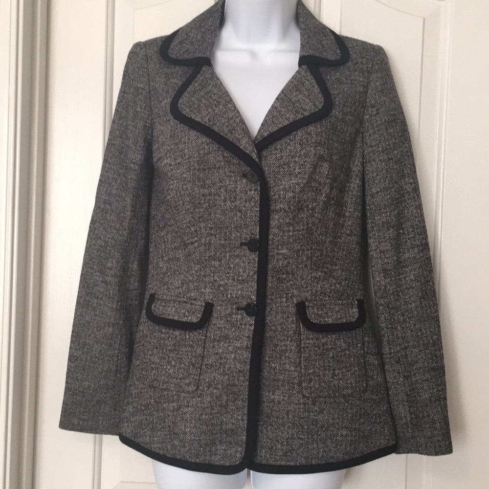 Doncaster wool knit blazer